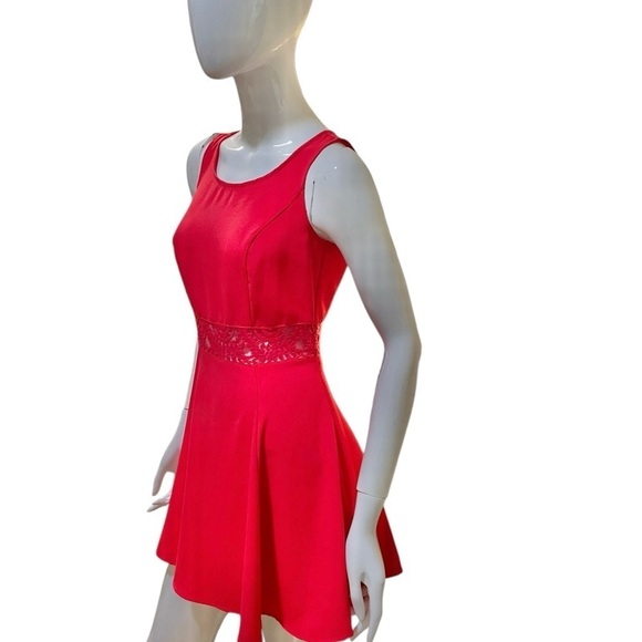 H&M Divided Red Crochet Lace Fit & Flare Mini Dress Size 6 - Picture 8 of 12